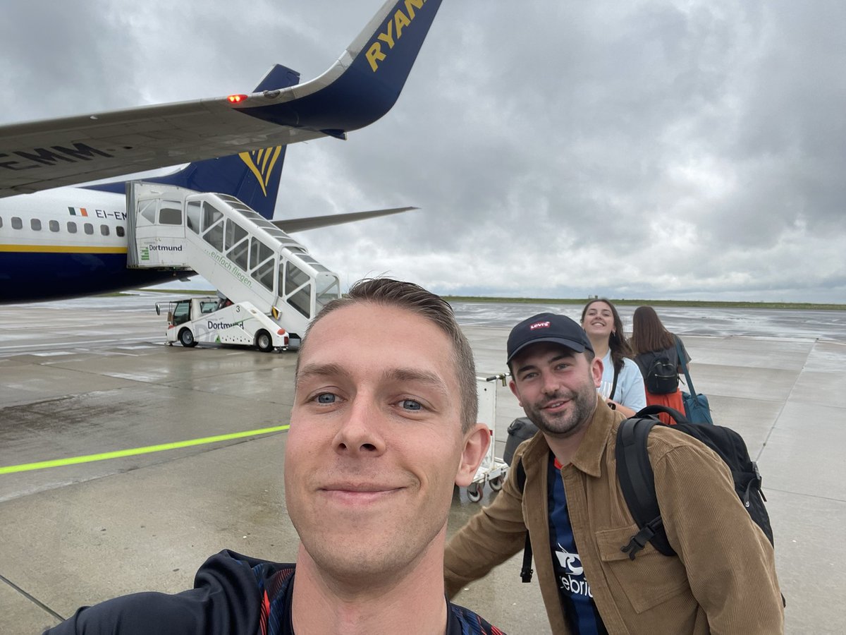 FigsterS94's tweet photo. First European tour completed!!!✅🎩🇩🇪🍻🛫 thanks @LutonTown 
#COYH #lutontown https://t.co/RoI5h6Bjz1
