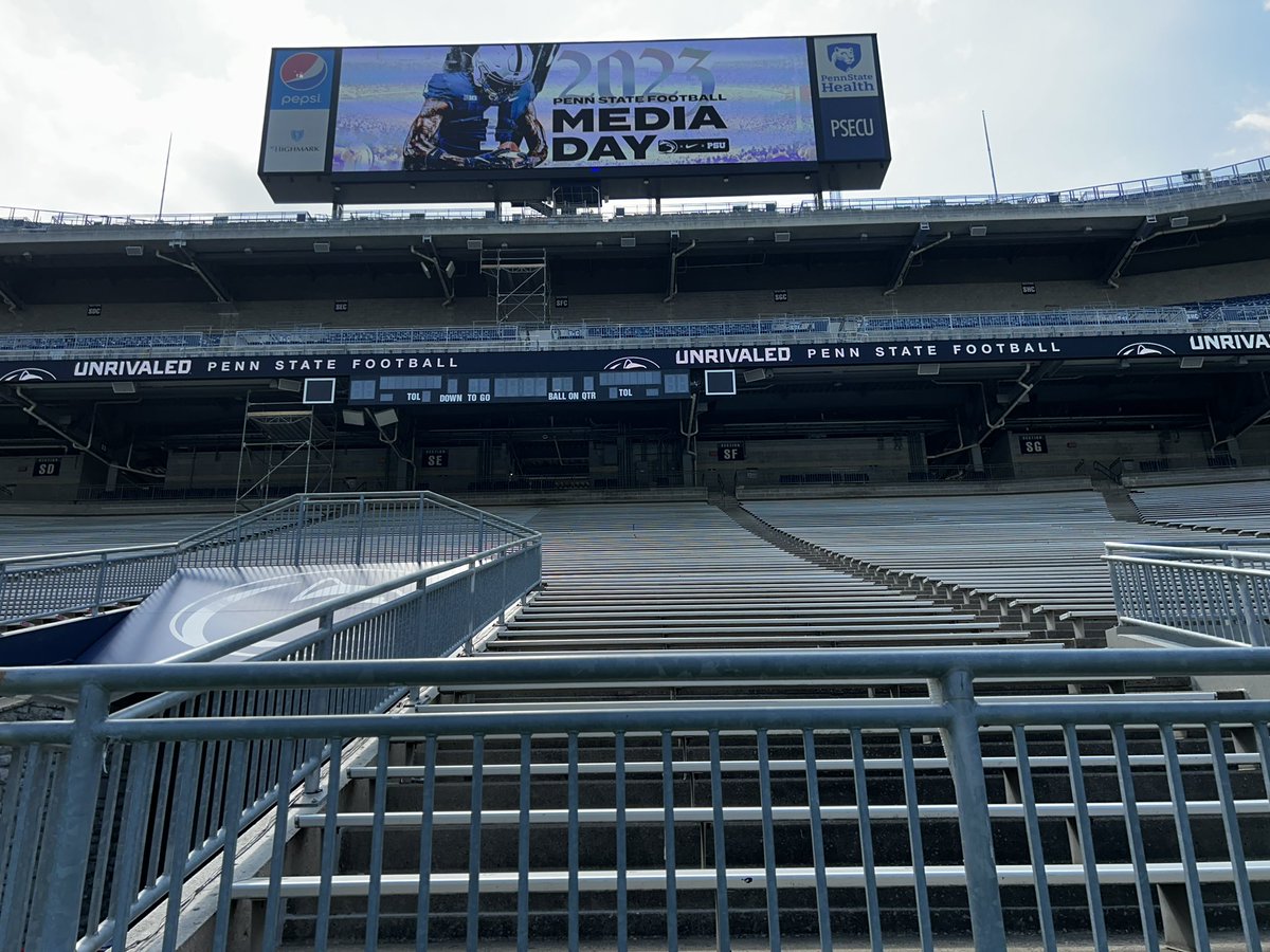 Great day for Media Day! <a href="/PennStateFball/">Penn State Football</a> <a href="/WJACTV/">6 News</a> #PennState #PennStateFootball