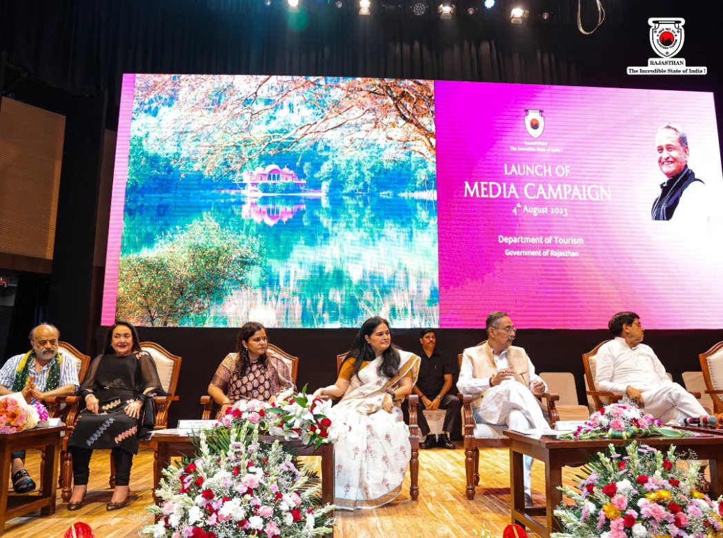 my_rajasthan's tweet photo. The campaign features two promotional films capturing the sense of belongingness one can experience with Rajasthan, a destination brimming with love and romance in every corner.
#LaunchingEvent #NewFilms #ExploreRajasthan #TravelRajasthan #RajasthanTourism #Rajasthan
(2/3) https://t.co/r0OdcFdY4R