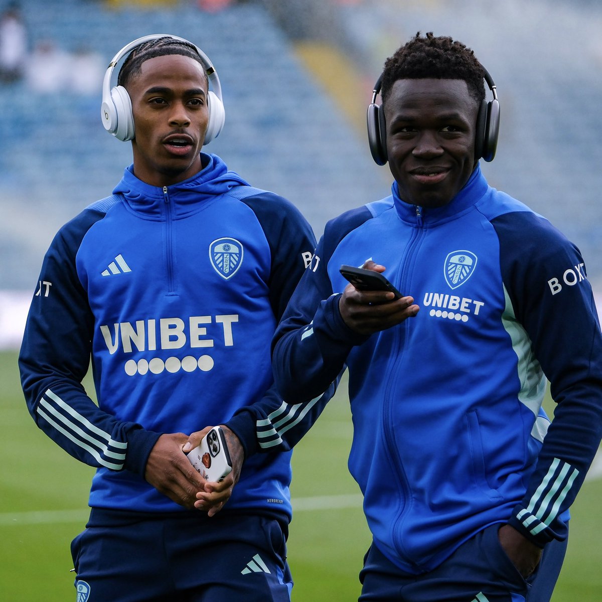 LUFC's tweet photo. 💫 CS x WG https://t.co/GFUpympdJV
