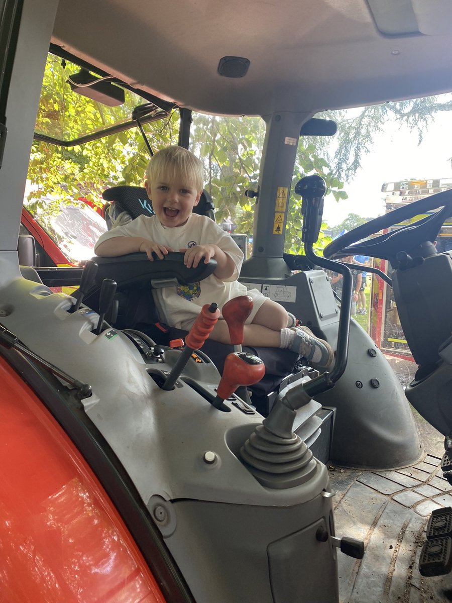 A morning of Trucks &amp; Tractors, what this little boys dreams are made of 🫶🏻