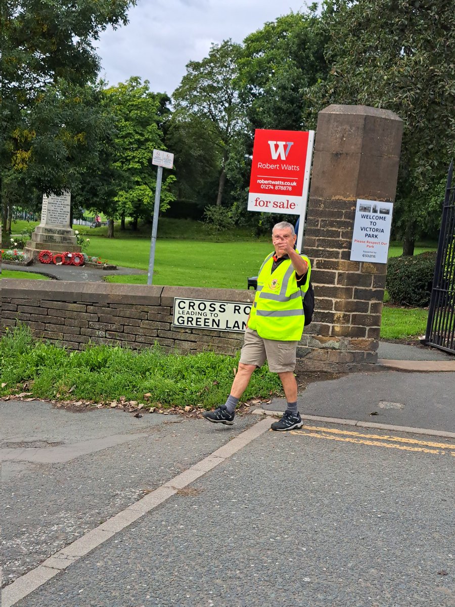 BullBuilder tweet media