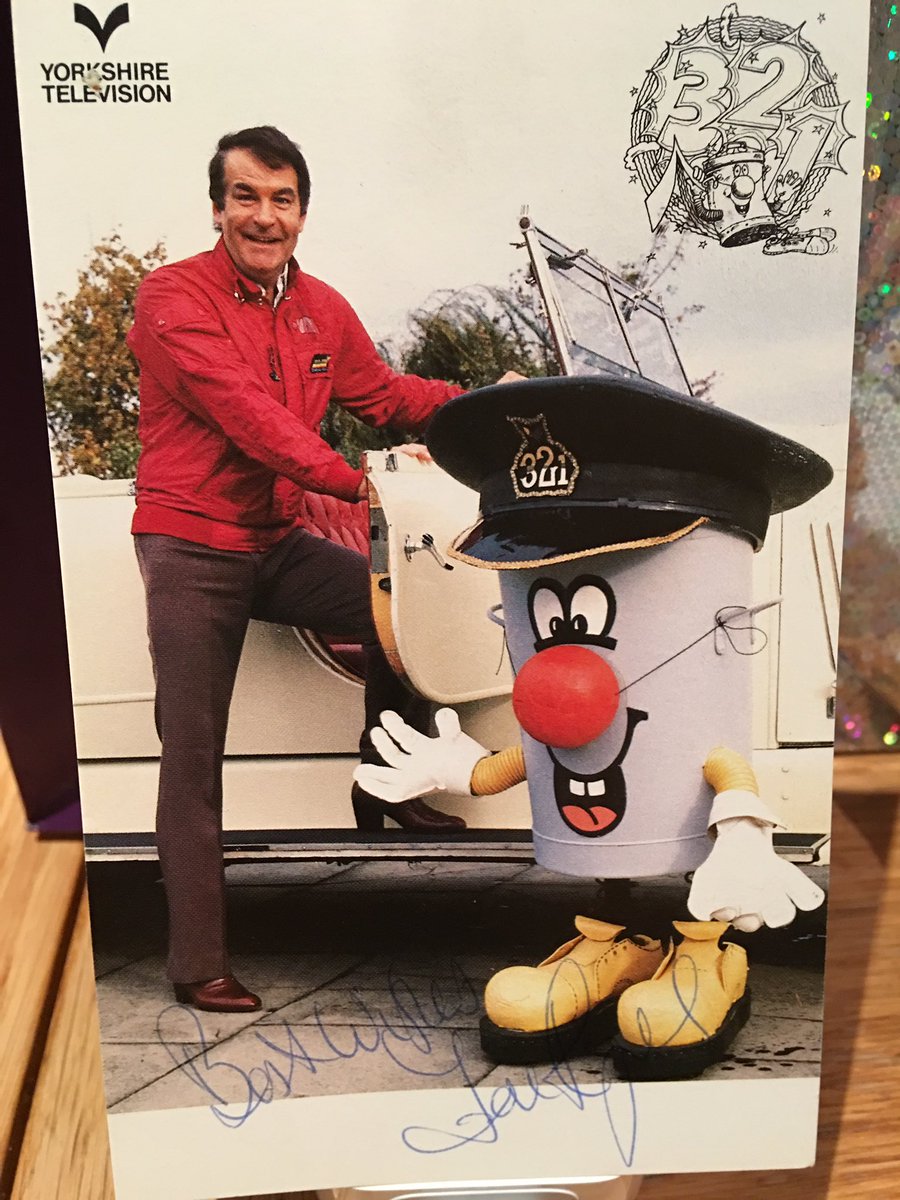 keanespirit's tweet photo. @marcwood2970 Raise you an autographed publicity postcardβ¦
#TedRogers #DustyBin #321 https://t.co/rFvyLfLZHo