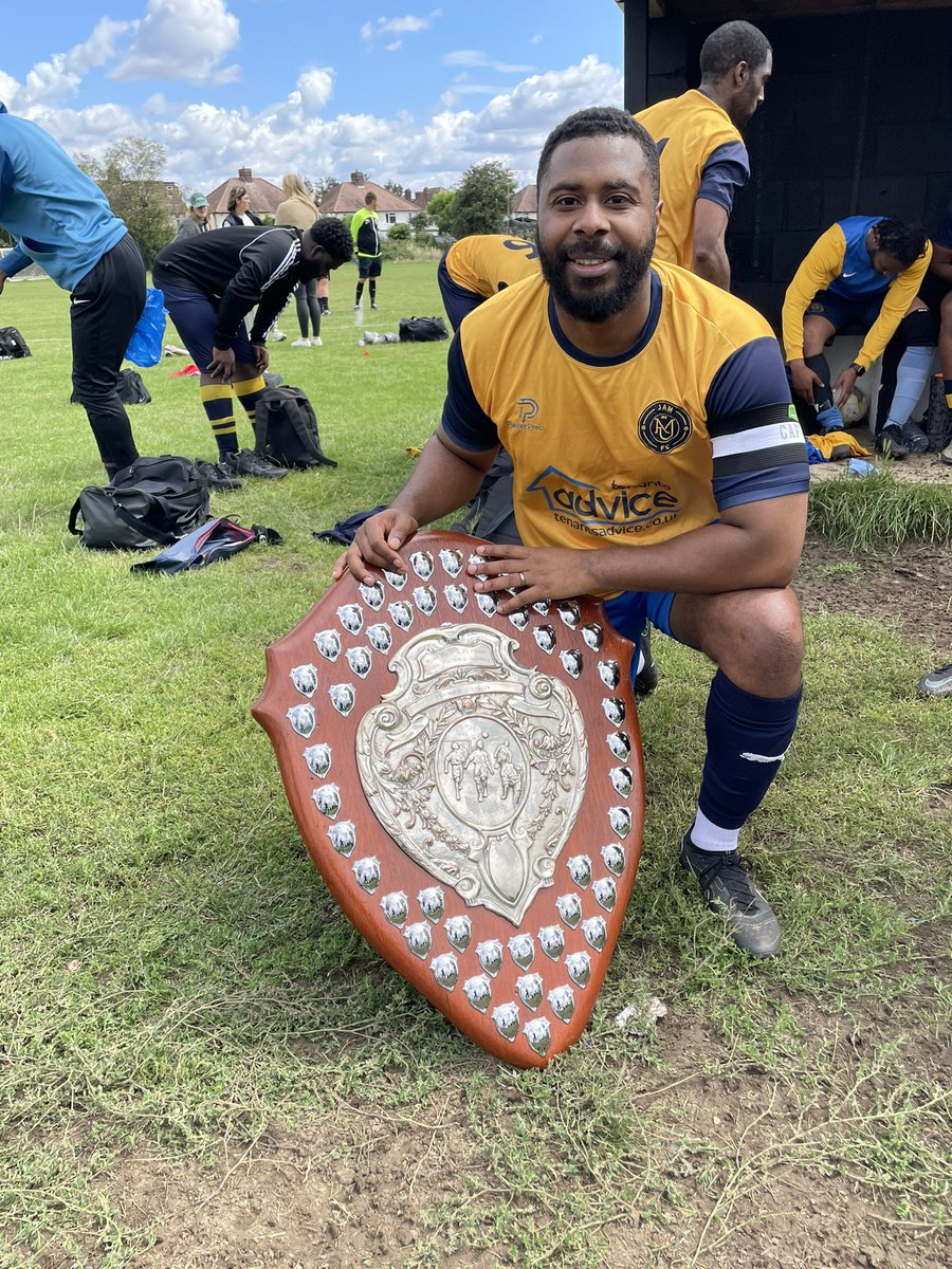 JAMFCldn's tweet photo. First time  taking  a team photo with the @WESFA_Football  premier title  and so grateful to the lads that got this .. 

Our first preseason game ended 2-1 thanks @Adam_Clayton87 and @LionsEltham  - new faces some good, some bad, some ulgy - loads of work to defend this, let’s go https://t.co/m2JHWNkY20