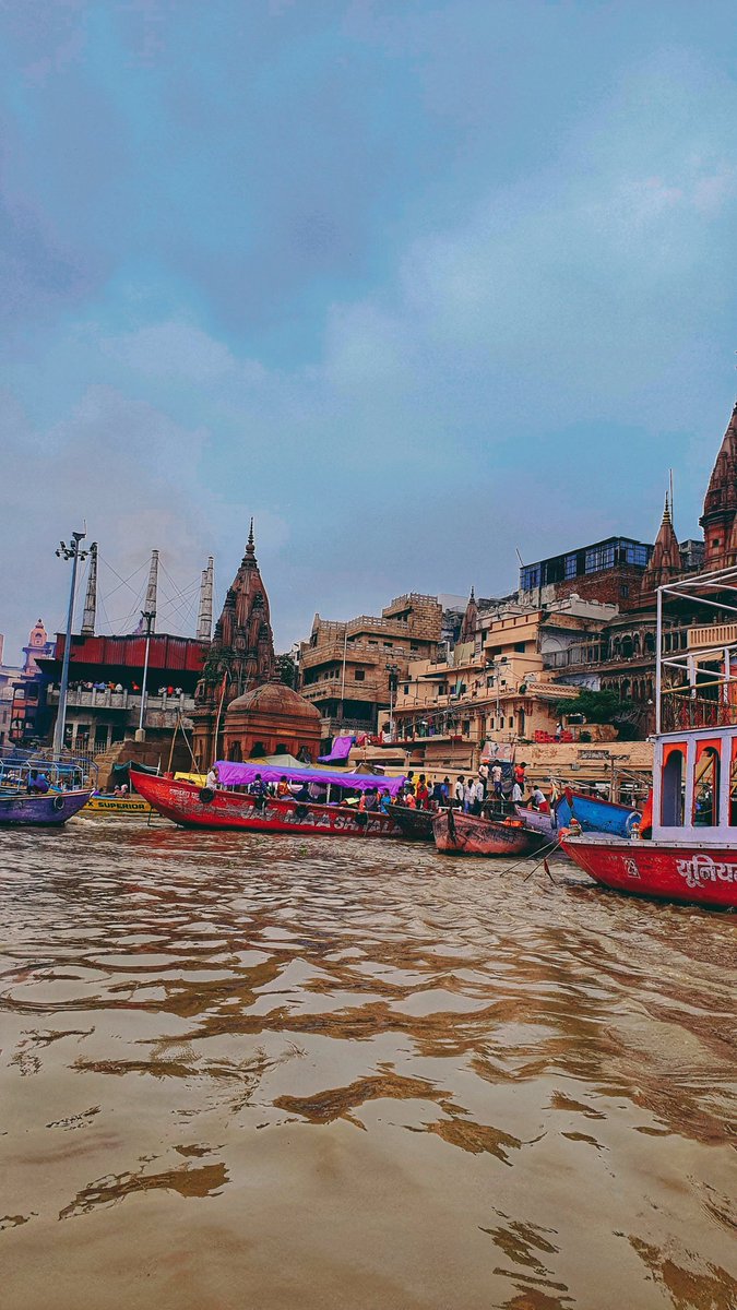 Manikarnika Ghat 🙏🕉 #VaranasiDiaries