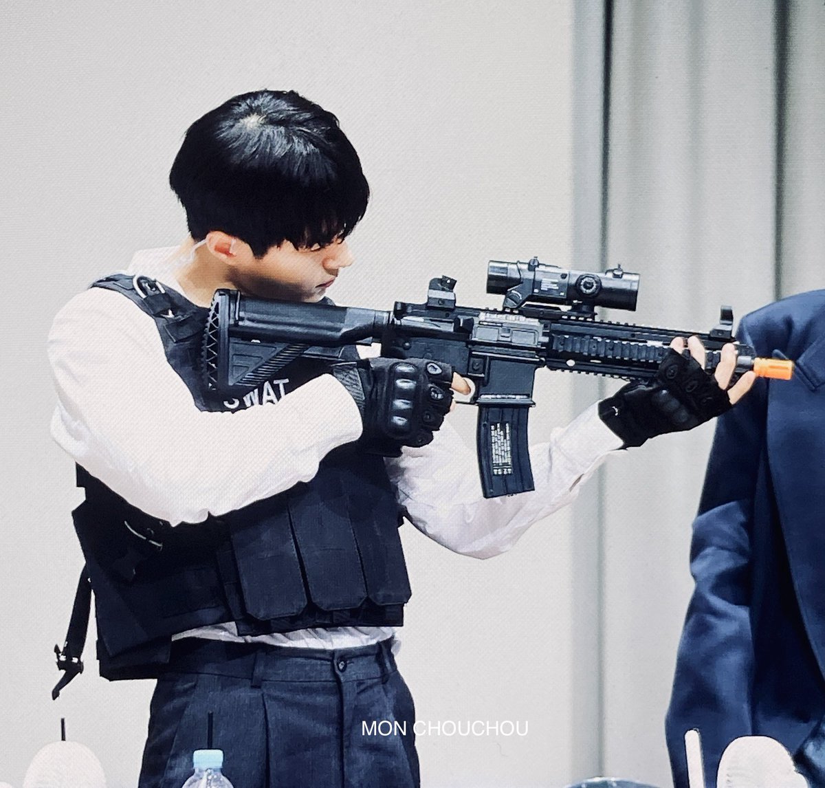 nitaliya's tweet photo. choose your team guys 🤭😍

RT for RACER TEAM 
LIKE for SWAT TEAM
QRT for BOTH 

#INFINITE #Myungsoo #인피니트 #엘 #명수 https://t.co/3CRjP4T1VJ
