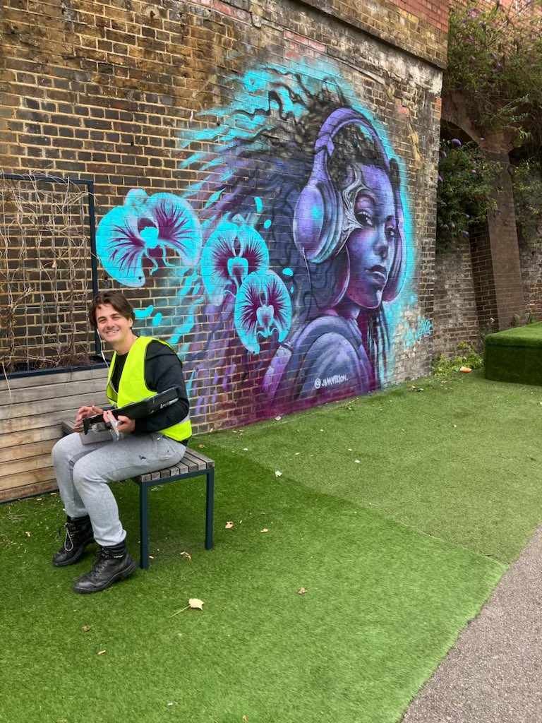 RPLibDems's tweet photo. Thank you #JimVision for coming down to add a bit more colour to #RaynesPark this morning near the skew arch. We are looking into more funding opportunities for art in the tunnel https://t.co/LsURZYlejY