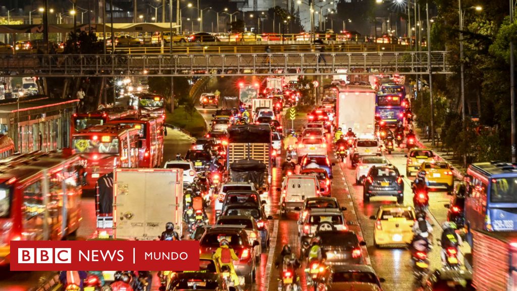 Una defensa de la fría y lluviosa Bogotá, una ciudad que a veces cuesta querer dlvr.it/StGp1p