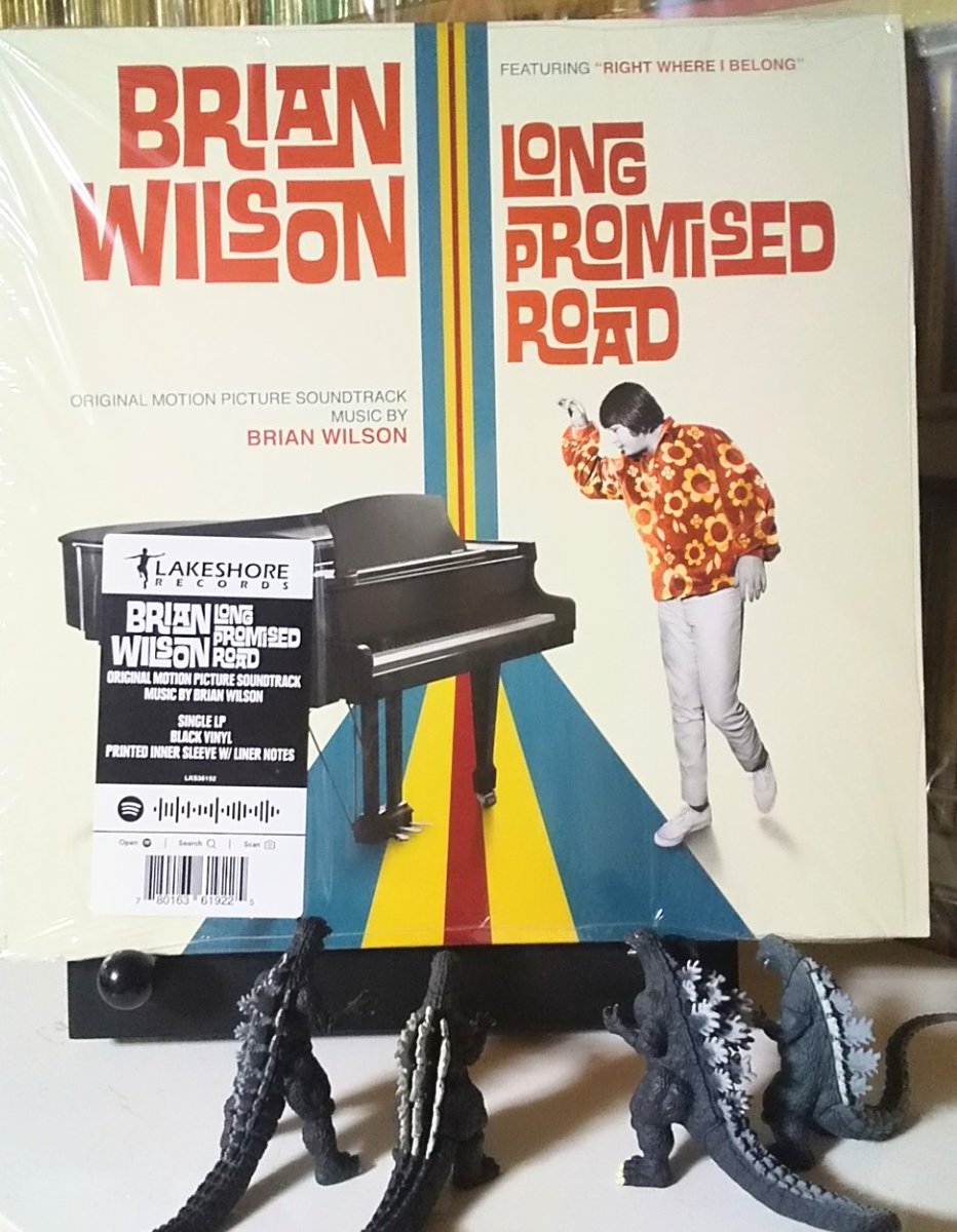 momonga2375's tweet photo. もうこれ入手できんと思ってたわ😅 去年のRSDでカラー盤で発売したものの国内にはごくわずかしか入荷しなくて。今回は黒盤で再登場💿️ んでこれのCDはホントにどうなってるのやら🥴
#BrianWilson
#LongPromisedRoad https://t.co/UXPy25IHr2