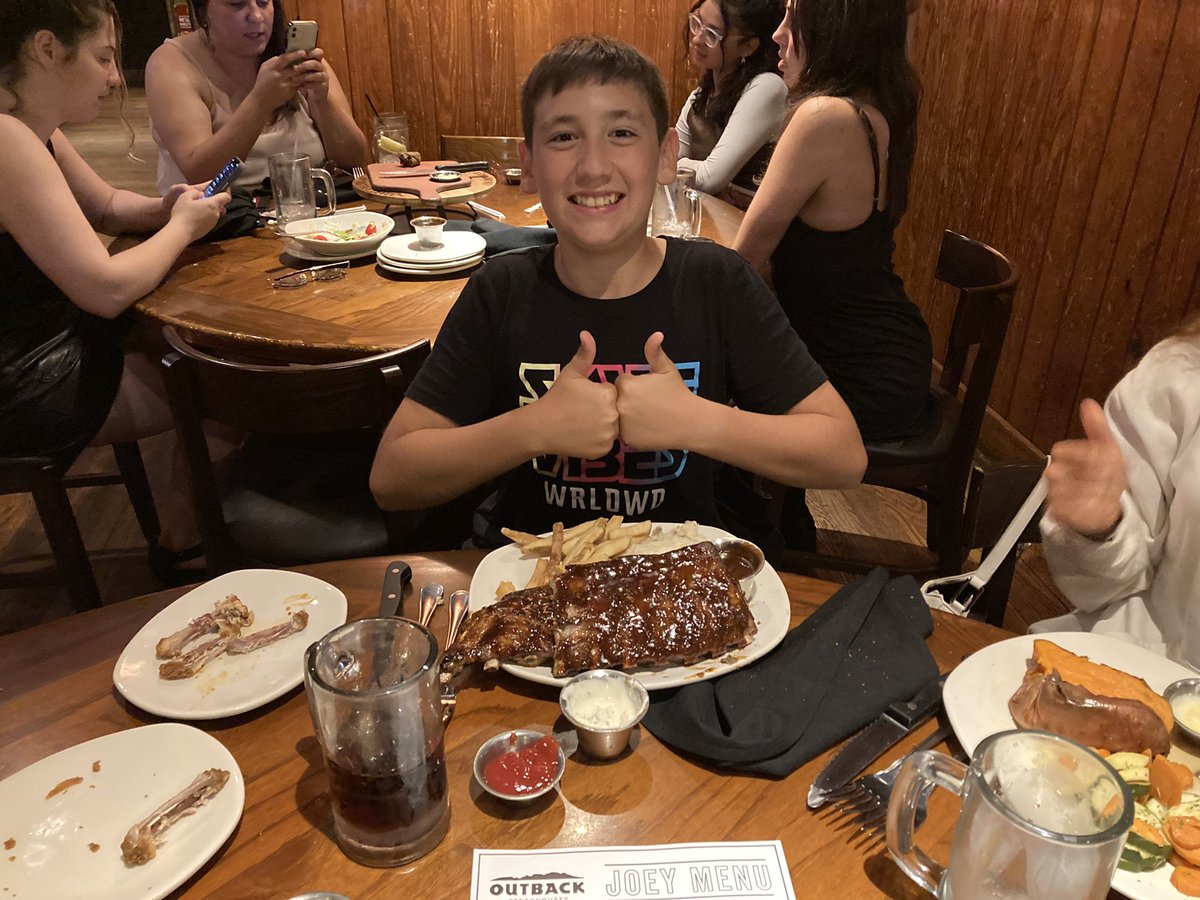 Massimo Re Ferrè tweet media