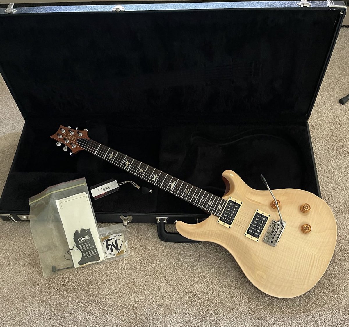 FGM815's tweet photo. Just picked up this 2004 ole girl . All I see is @MarcosCuriel  ⚡️ https://t.co/YZ4N4LkcSJ