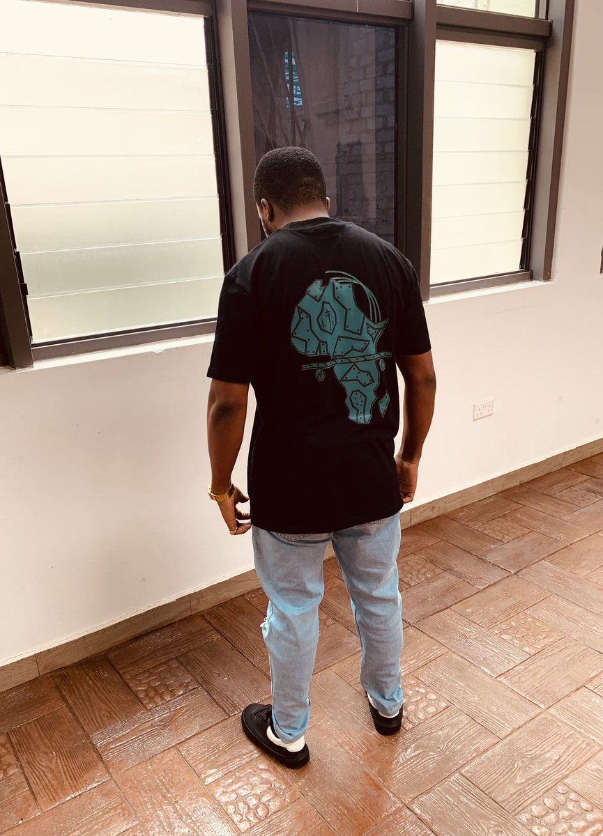 teddykyeipoku's tweet photo. “Across The Surface 2” by Me

T-Shirt Available 🟩⬛️ @mudcracks_ https://t.co/BTACl6sJ0E