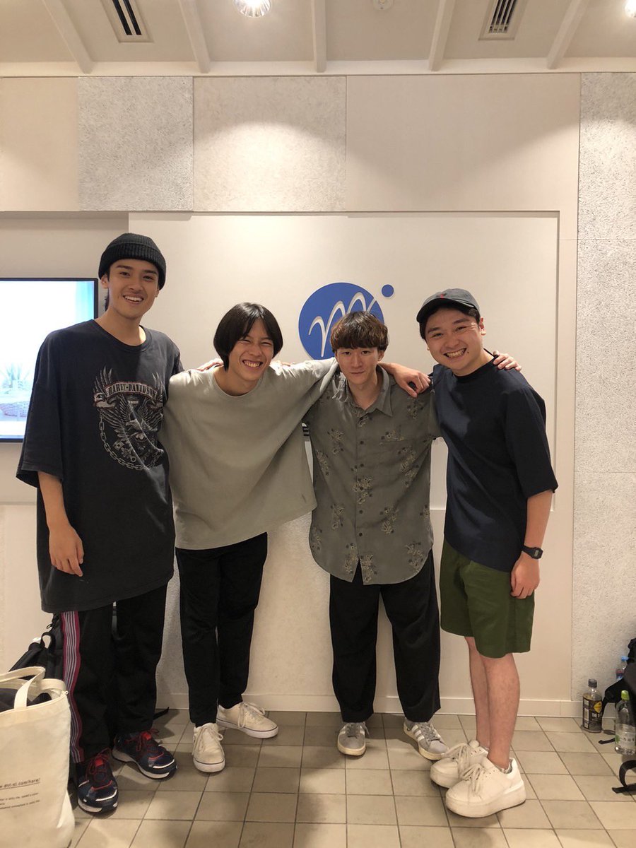 lisalisa_178's tweet photo. UNDER25準決で負けた！！
センチメンタルズと一緒にいつかえびしゃを潰す！！ https://t.co/bbMbUyEcgk