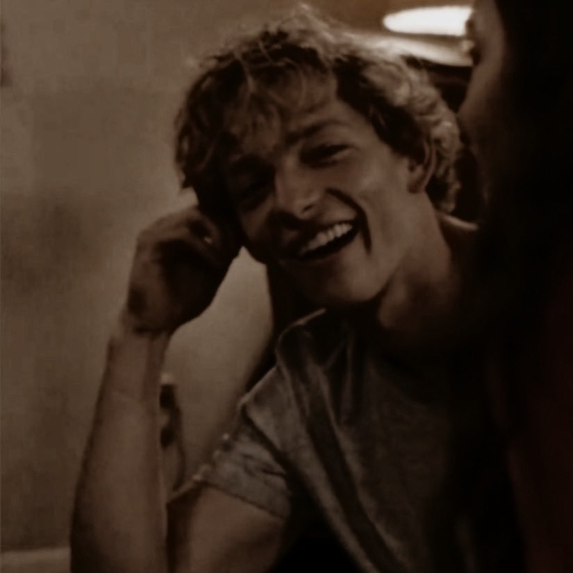 disloyalratt's tweet image. 