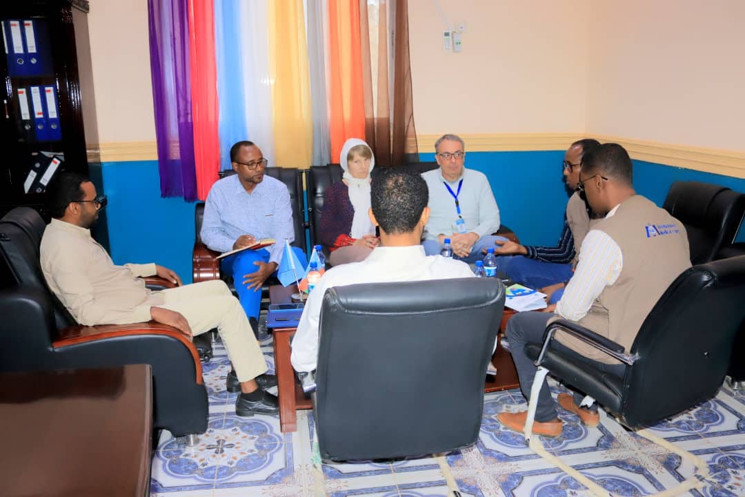 AdanKuusow's tweet photo. 5 August, 2023
Baidoa, Somalia

We Met Yesterday High Level Delegate From International Medical Corps(IMC), We Appreciated For Their Humanitarian Support(Health And Nutrition) to Somali People.
In discussion we agree to enhance humanitarian service and also to cover basic event. https://t.co/ubslrZBuCf