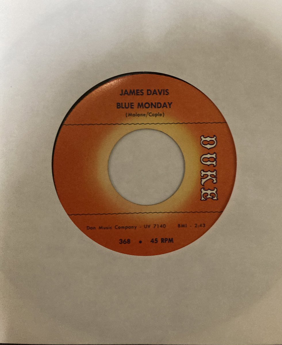 oya_guitar's tweet photo. 休みもあっという間に終わり
明日から暑い中また仕事だ
#blues #jamesdavis https://t.co/3DDZSshLig