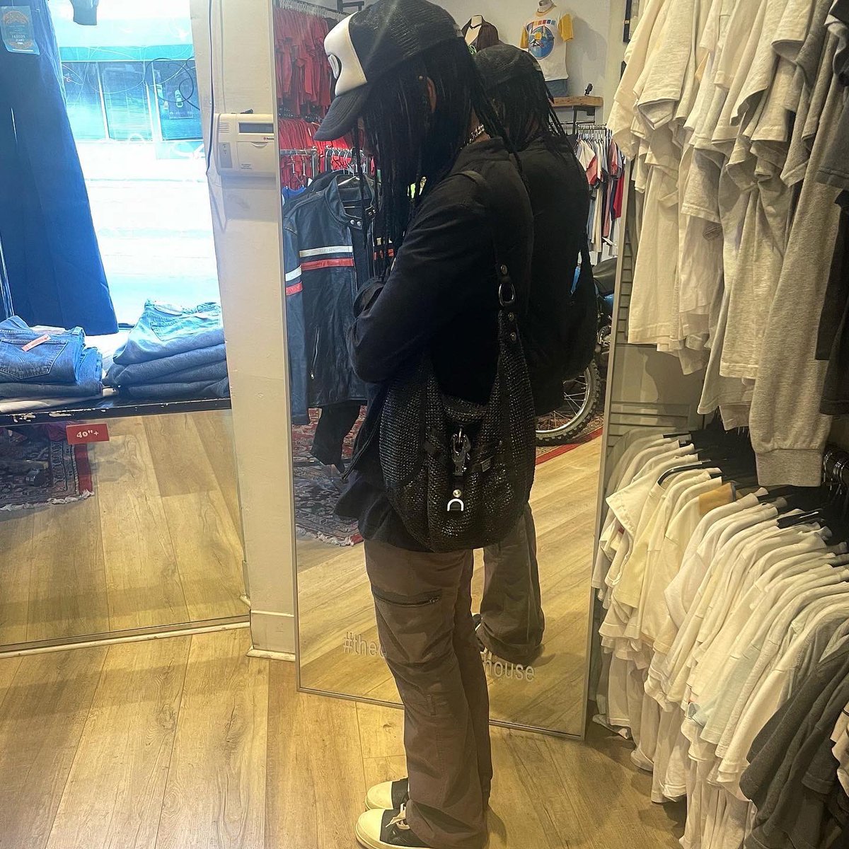 khary ✰ tweet media