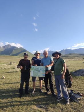 SnowLeopardNet's tweet photo. @snowleopardkg team aim to enhance rangers' capacity &amp; skills in monitoring #biodiversity, anti-poaching activities &amp; support #communities.

Thanks to #PangjeFoundation for making the SLN #TrainingGrant possible!

Stay tuned 4+! https://t.co/iGPV926gwR