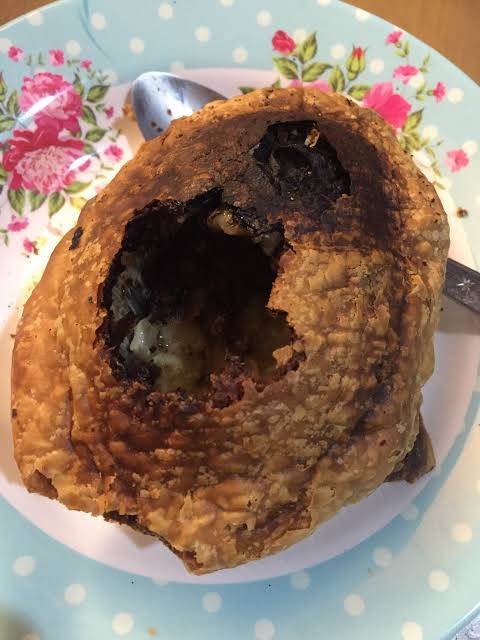 lahkoklohlahkok's tweet photo. argh!!!!...... zupasyoup gua jd charcoal flavor brader grgr elu!!! https://t.co/RlGzuG4SfQ