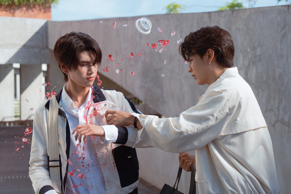 HiddenAgenda_TH's tweet photo. โอ้วเธอออ กระเจี๊ยบ!!!! 
#HiddenAgendaEP5
#GMMTV
@ChenRcj @dunknatachai https://t.co/ab0I8e9ugP