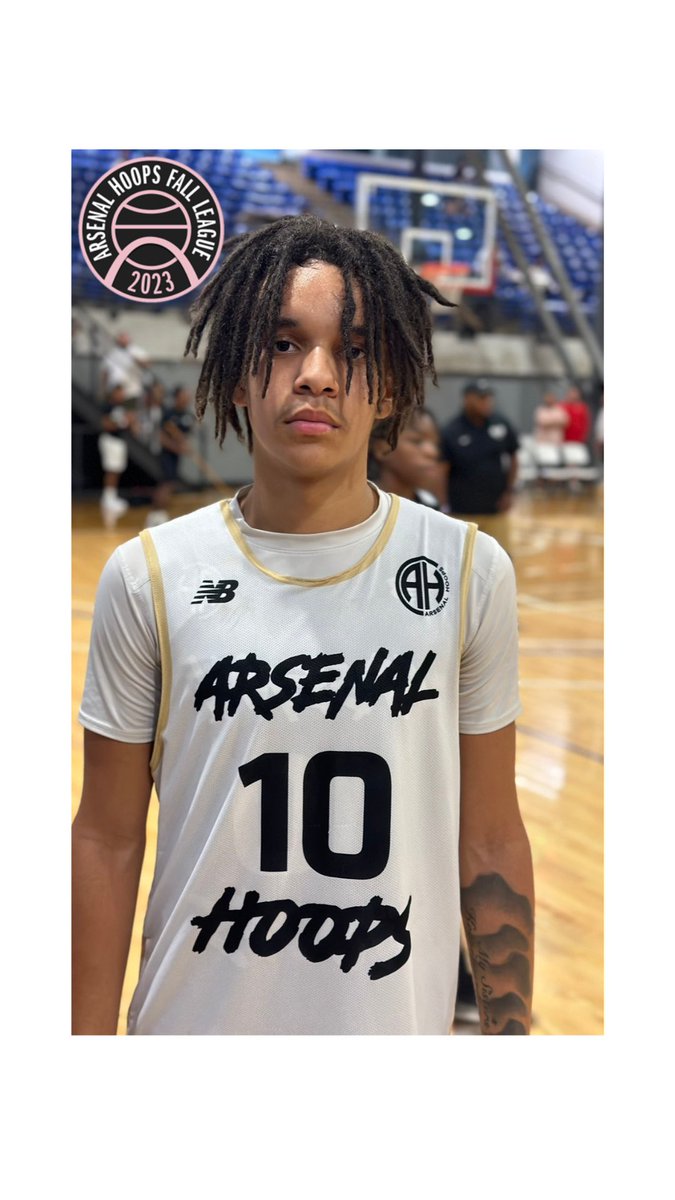 🔒 in for #ArsenalHoopsFallLeague 2025 Kobe Anderson HS: FZN Club: Arsenal Hoops 📝: #43 ranked player in the loaded MO ‘25 class - one of the best pure PGs in the area. Impacts the game in a variety of different ways, fun to watch‼️