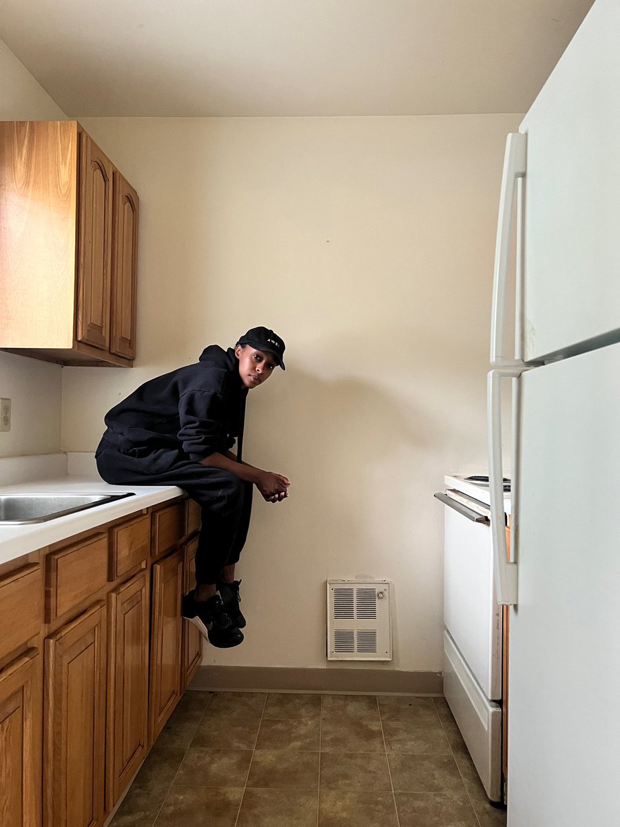 Ebony Obsidian tweet media