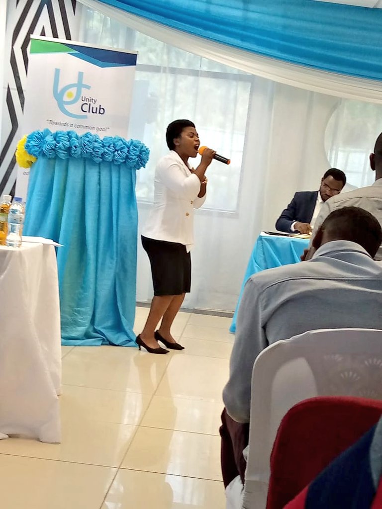 Musanze District (@musanzedistrict) on Twitter photo Ku gicamunsi cy' uyu munsi, Minisitiri wa <a href="/RwandaEmergency/">Ministry in charge of Emergency Management</a> Madamu <a href="/mskayisire/">M Solange KAYISIRE</a> afatanyije n' Umuyobozi w' Akarere Wungirije Ushinzwe Imibereho Myiza y' Abaturage Madamu <a href="/kamaxelle/">Kamanzi Axelle</a> yayoboye igikorwa cyo gusoza icyiciro cya 3 cy' amarushanwa ya " 𝐍𝐝𝐢 𝐔𝐦𝐮𝐧𝐲𝐚𝐫𝐰𝐚𝐧𝐝𝐚". Ku gicamunsi cy' uyu munsi, Minisitiri wa <a href="/RwandaEmergency/">Ministry in charge of Emergency Management</a> Madamu <a href="/mskayisire/">M Solange KAYISIRE</a> afatanyije n' Umuyobozi w' Akarere Wungirije Ushinzwe Imibereho Myiza y' Abaturage Madamu <a href="/kamaxelle/">Kamanzi Axelle</a> yayoboye igikorwa cyo gusoza icyiciro cya 3 cy' amarushanwa ya " 𝐍𝐝𝐢 𝐔𝐦𝐮𝐧𝐲𝐚𝐫𝐰𝐚𝐧𝐝𝐚".
