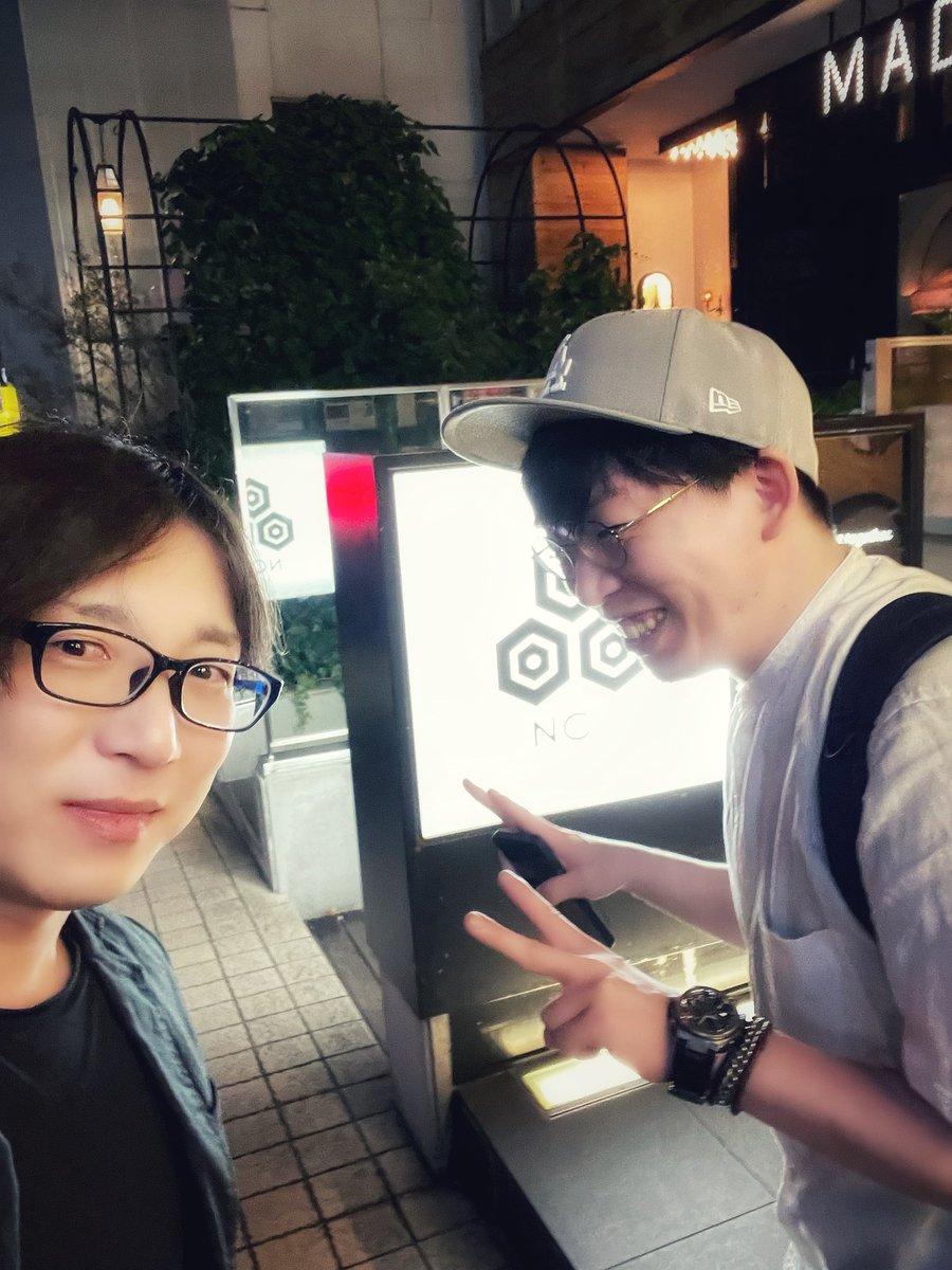 Ritchietheworld's tweet photo. 声優 白石涼子さんにお誘い頂き
NOS恵比寿にシヲ君と観劇に行ってきました！面白かった！！
ずっと会ってみたかった森谷勇太さんともお話する事ができた！！
もっと色々語りたいですが文字数…
楽しい時間でしたー😄 #NOSGEKI https://t.co/fwBTnJiwM2