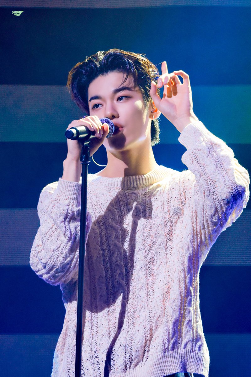 230723 #이정현

와
     르
         르
              ˚ ༘♡ ⋆｡˚