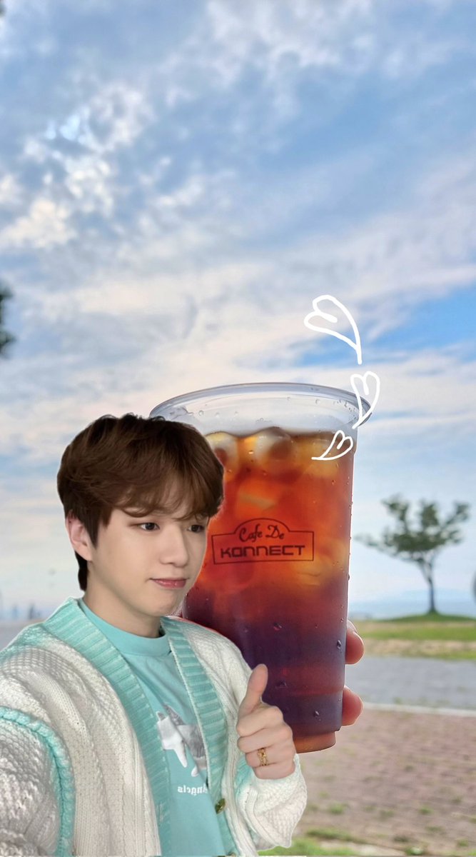 tangledanity's tweet photo. #danity #KANGDANlEL 
강다니엘과 노래, 다니티베프와 함께라면 어디든~찐행복 그잡채!!
제대로 힐링한 막휴다!!! https://t.co/nqsDLLG52R