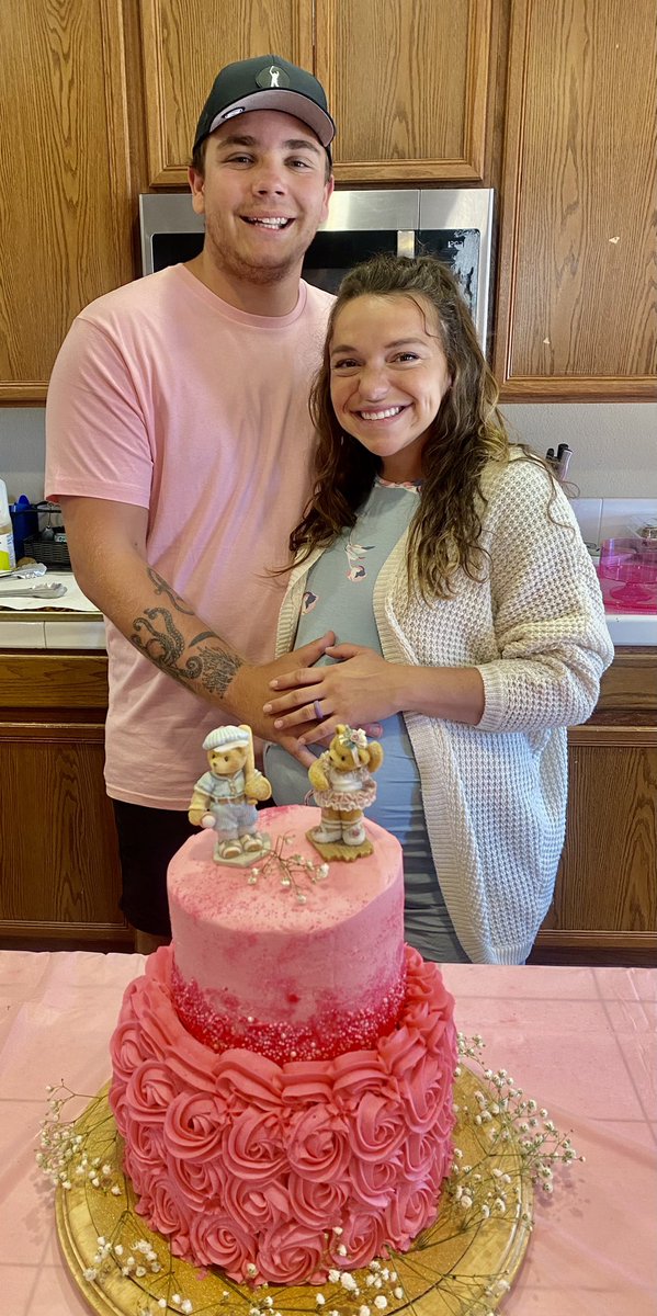 bucnrob4's tweet photo. This weekend we celebrated the soon to be parents with family/friends💕 We cannot wait to meet, hold &amp; love on … Miss Stella Renee Buckles❤️ #grandparents #friendsarefamily @bucky_buckles @CoachBuckB @breelyn27 https://t.co/RbnImPCseo
