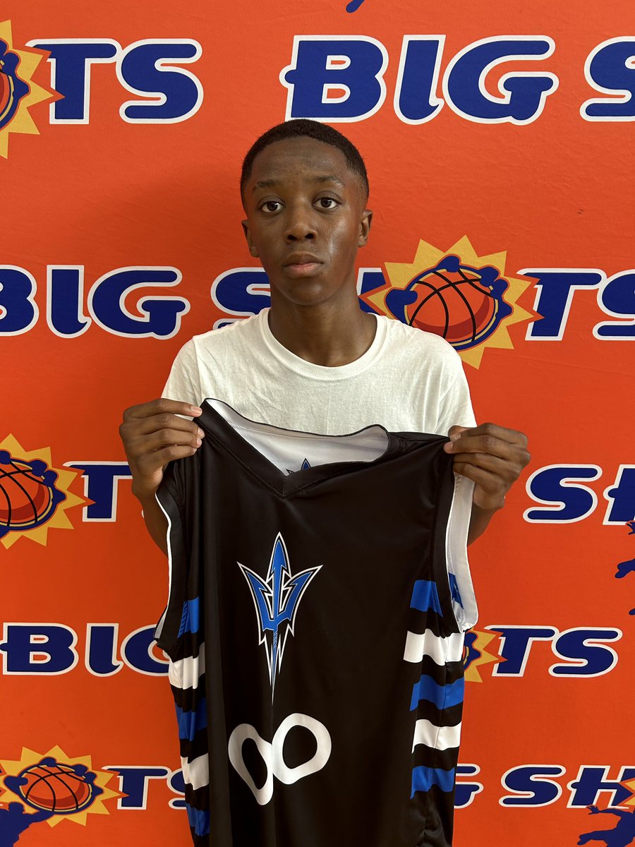 BIG SH🏀TS tweet media