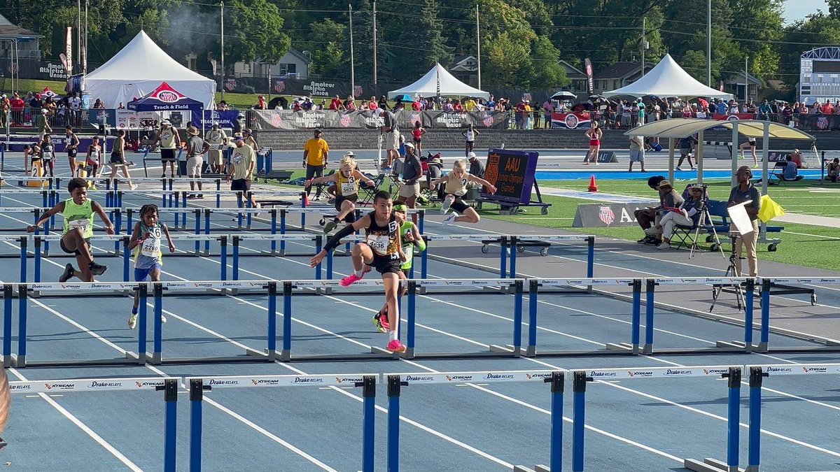 AAU Junior Olympics recap 
Pr in hurdles 13.80 and got 14 
Pr in the pentathlon 1800 points and got 14 
High jump is okay but a lot to work on during indoor and cross country season