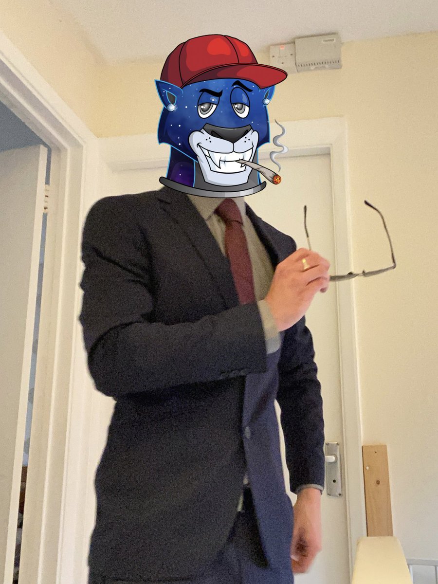 Trying on a suit for a friends wedding this week,

Feeling like I should suit up more often 😎🤵‍♂️

The photo quality is like a 2000's 1MP Phone cam 🤣 thanks iPhone! 👍

#Ceremony #BusinessReady #Bullrun #LTC #DOGE #Ordinals #RedHatDAO