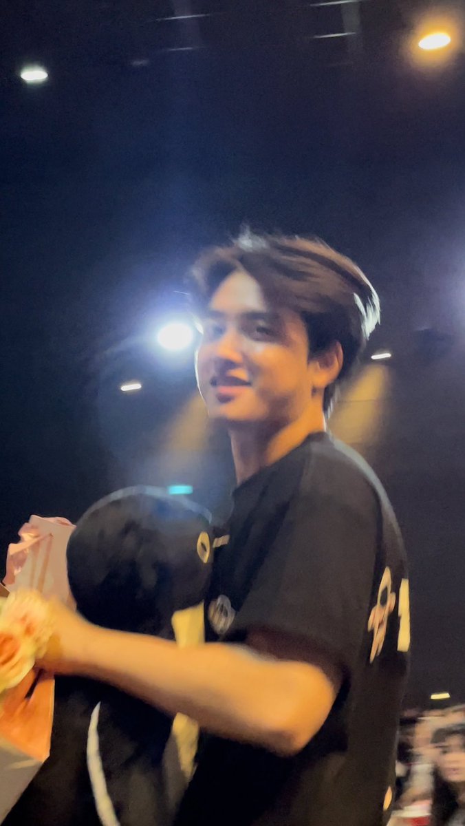 kokokbop's tweet image. this kyungsoo photo is so boyfriend coded 🫶🏻