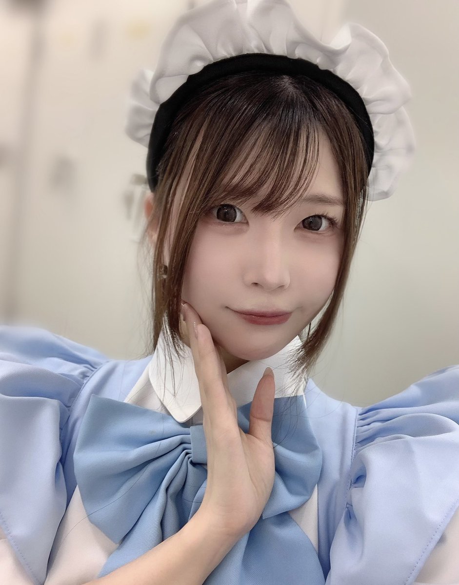 はじめての〜…おきゅおわです！

今日はTwitter開設おめでとうの言葉たくさんいただいてうれしかった🤍
いつもありがとうございます.｡.*:+

次は8/10(木)17〜22でおまちしております🫶🏻
