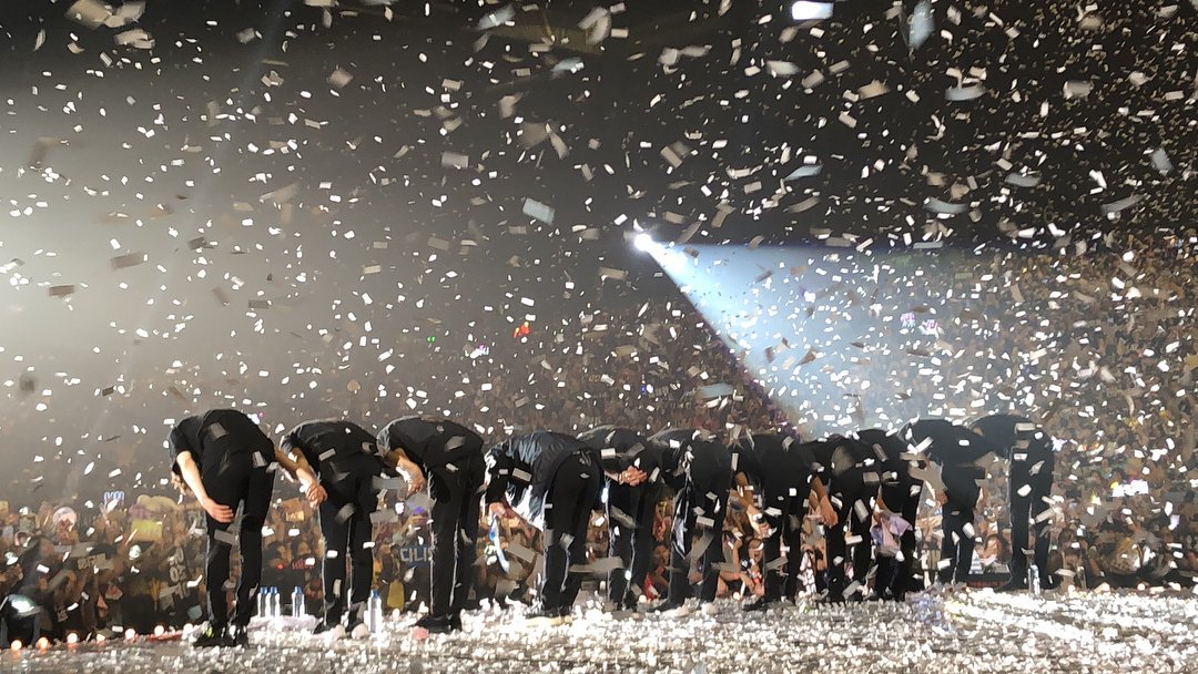 Daisykim05's tweet photo. Happy 6th Debut Anniversary Wanna One

Finally my timeline is full of Wanna One again, thank you my dear wannables i'm feeling so emo rn 😭😭 

@WannaOne_twt 
#우리워너원_데뷔6주년_축하해
#6YearsWithWannaOne https://t.co/kFUM0gYfnp