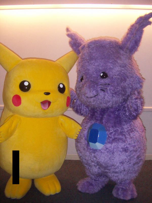 notjustcart00ns's tweet photo. Photo of the very rarely used mascot costume of "Guano" from Kappa Mikey, meeting with "Pikachu" from Pokémon, taken during New York Comic Con as a joke, referencing how Guano is an obvious parody. [2007] https://t.co/xT6WfiyTT3