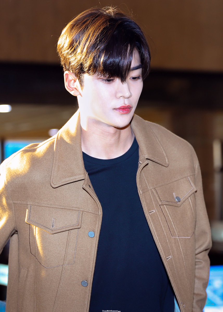 chapchapchap_'s tweet photo. 석우의행복한생일을축하합니다
#사랑스로운_석우_생일은_불가항력
사소한행복도큰행복도
#HAPPYROWOONDAY
함께공존하는하루가되길
@SF9official https://t.co/CPakWgu94N