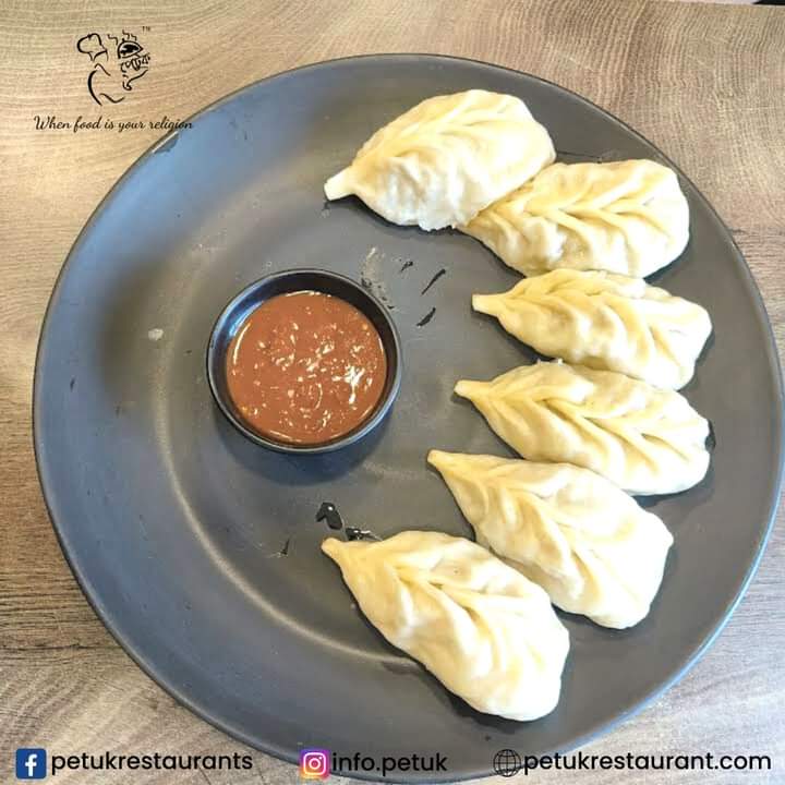PetukRestaurant's tweet photo. Crispy Chilli Babycorn, Chicken Steam Momo, Petuk Special Lollipop
Image Courtesy - @ Debosmita Halder

Restaurant Address: 110, Hazra Road, Kolkata 700026,
Contact Details: +91 8961512732
Email us at : info.petuk@gmail.com
#chineserestaurant #Petukrestaurant #Kolkatafoodies https://t.co/KkBXrlDRaj