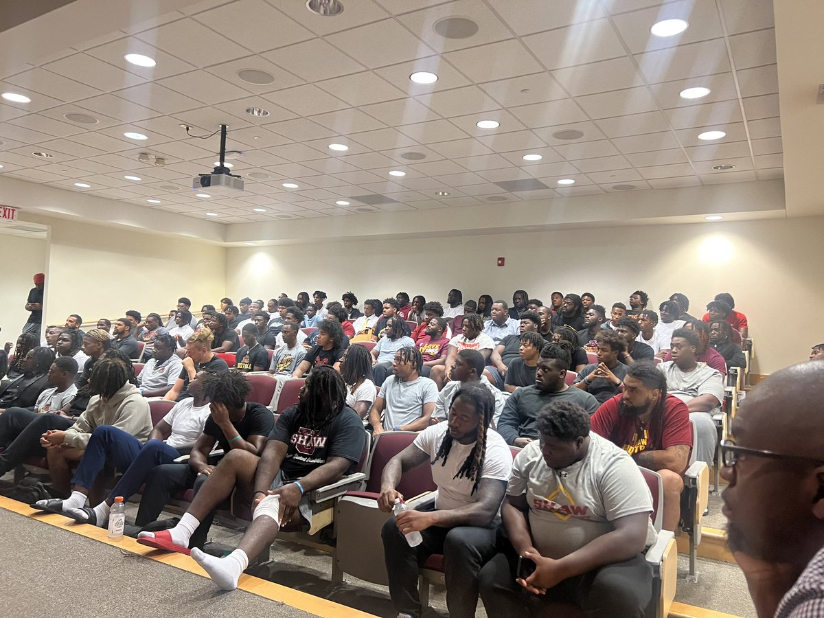 CoachAJ_Jones's tweet photo. An honor to have my mom speak the word to my football team today. Love my mom. #Blessed https://t.co/8YMhsuaPGO