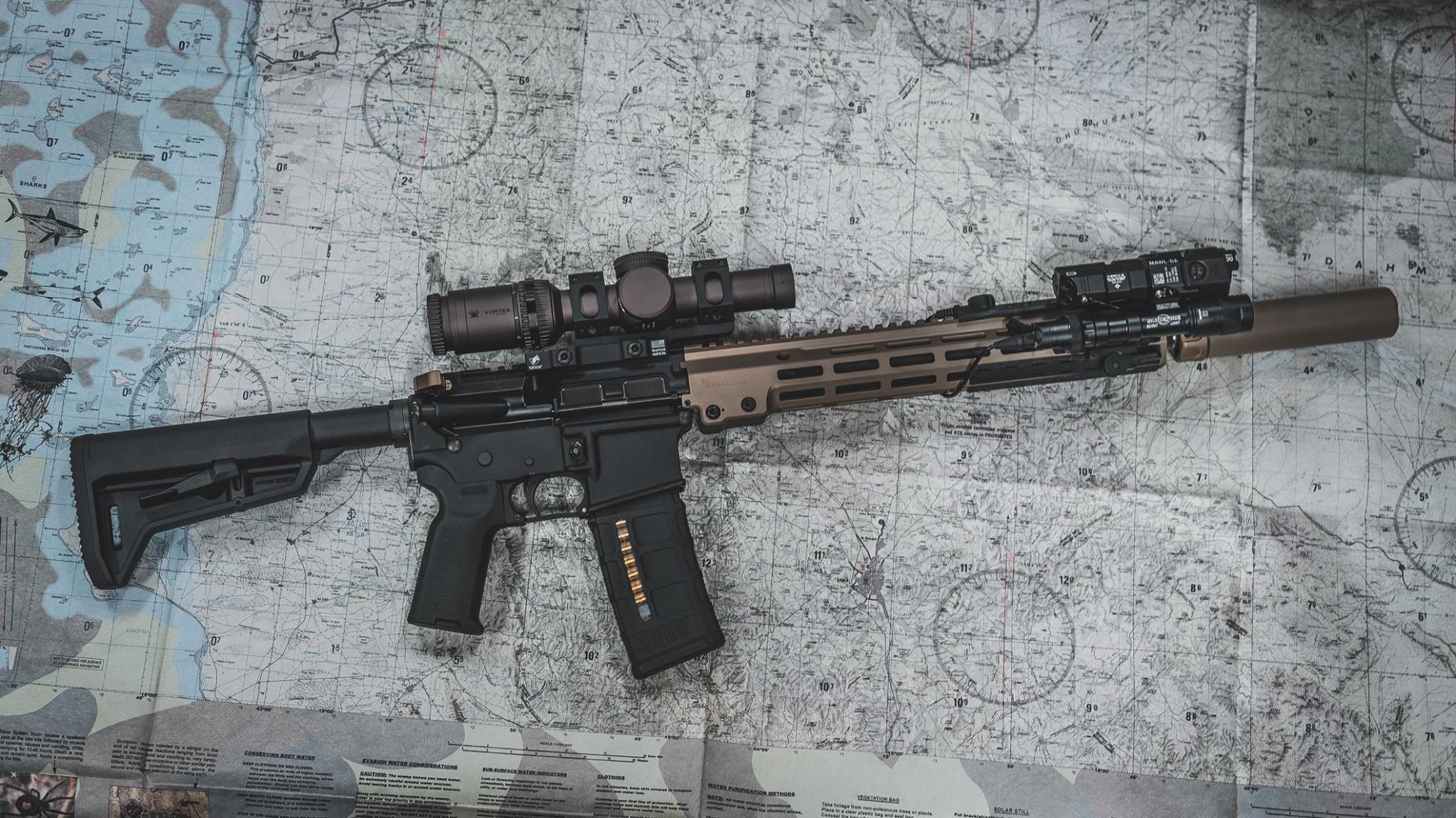 GEISSELE タイプ MK16 + Magpul CTR MOE-K GEISSELE タイプ MK16 + Magpul CTR MOE-K