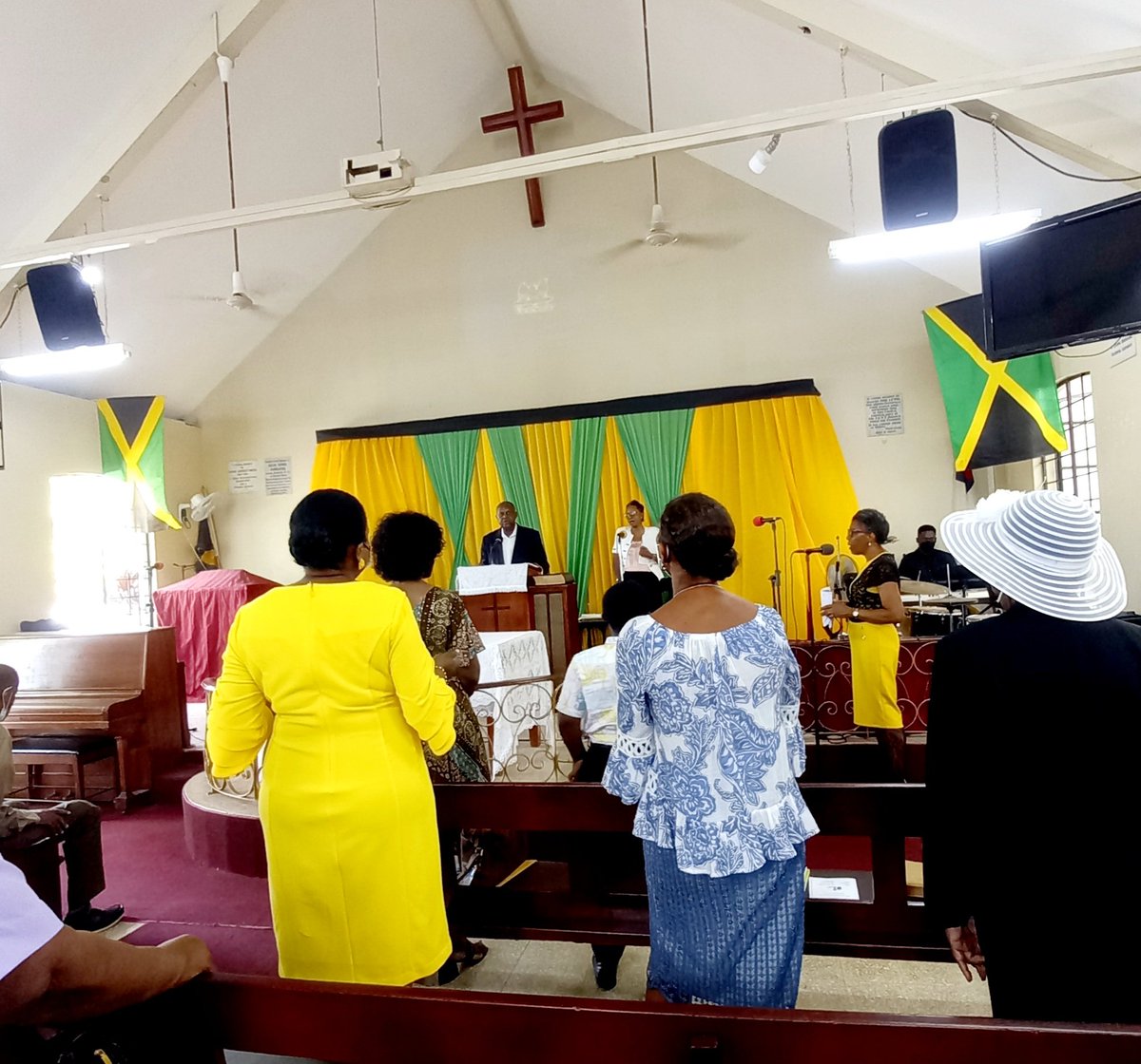 BarbicanBaptist's tweet photo. Psalm 33: 12 Blessed is the nation whose God is the Lord; and the people whom he hath chosen for his own inheritance. https://t.co/guFFOeG40U