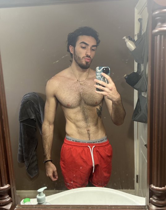 Body https://t.co/A8mMd4MFli<a href="/tag/attractive"class="tags"><span>#attractive</span></a>