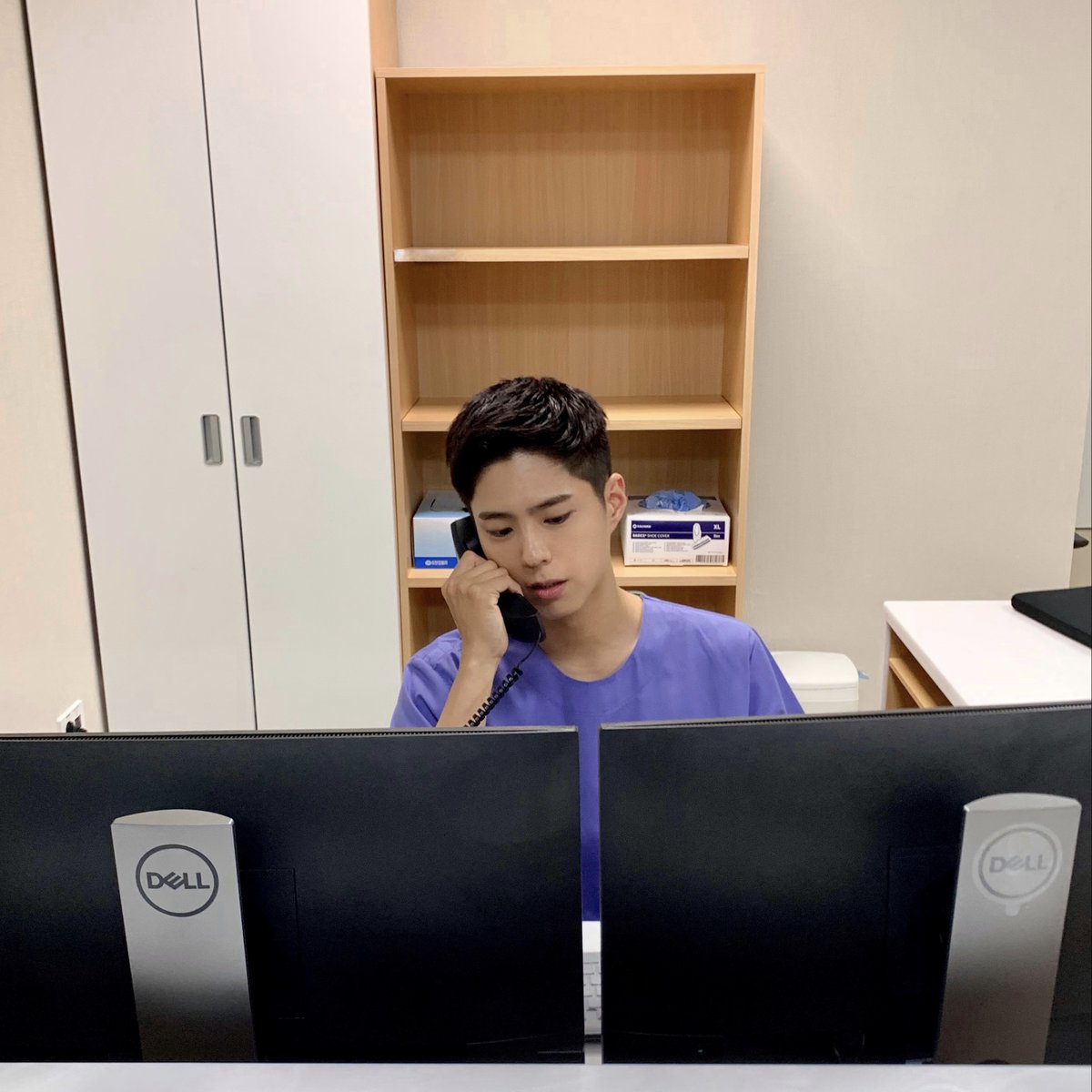 '화요일도 성급해 보이지, 안 그래?'
#Cantabile #기억하고함께해줘