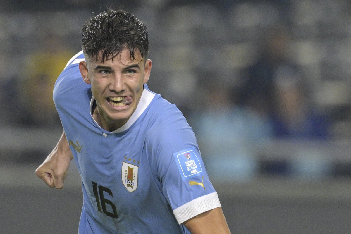 🚨 | Facundo Gonzalez est arrivé à Turin ! 🛬🇺🇾

Visites médicales confirmées pour demain ! 🩺✅

(<a href="/dilhanmerotto/">Dilhan Merotto</a>)
