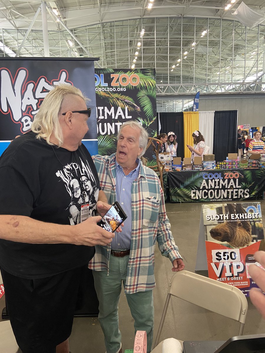 Getting a pic with Brian Knobs and the Fonz stopped by! #FANEXPOBoston #nastyboyz #fonz