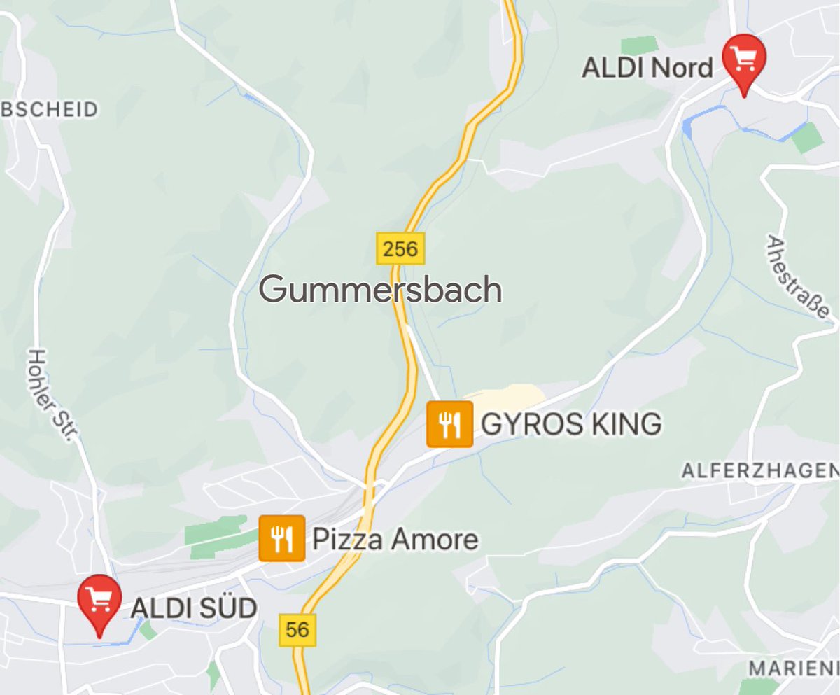 derLampenputzer's tweet photo. an der autobahnbrücke b56 in gummersbach im neutralen niemandsland zwischen  pizza amore und gyrosking führen clanmitglieder von aldi nord und süd bis heute regelmäßig geiselaustausche durch https://t.co/KzqRaJJX6S