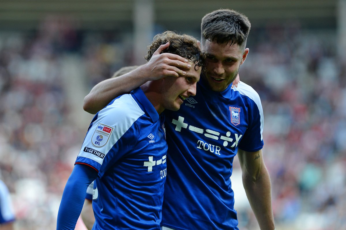 🎙️ Kings of Anglia Podcast (@kingsofanglia) on Twitter photo Opening day win for #itfc at Sunderland👊
<a href="/rossmediauk/">Rossco</a> was joined by <a href="/Matty_Worrall/">Matthew Worrall</a>, <a href="/JonW_ITFC/">JonW_ITFC</a>, <a href="/liamyoung89/">Liam Young</a>, <a href="/Turbothesailor/">Mike Turbert</a> and more!
Watch now ⬇️
youtube.com/watch?v=EuByNh… Opening day win for #itfc at Sunderland👊
<a href="/rossmediauk/">Rossco</a> was joined by <a href="/Matty_Worrall/">Matthew Worrall</a>, <a href="/JonW_ITFC/">JonW_ITFC</a>, <a href="/liamyoung89/">Liam Young</a>, <a href="/Turbothesailor/">Mike Turbert</a> and more!
Watch now ⬇️
youtube.com/watch?v=EuByNh…