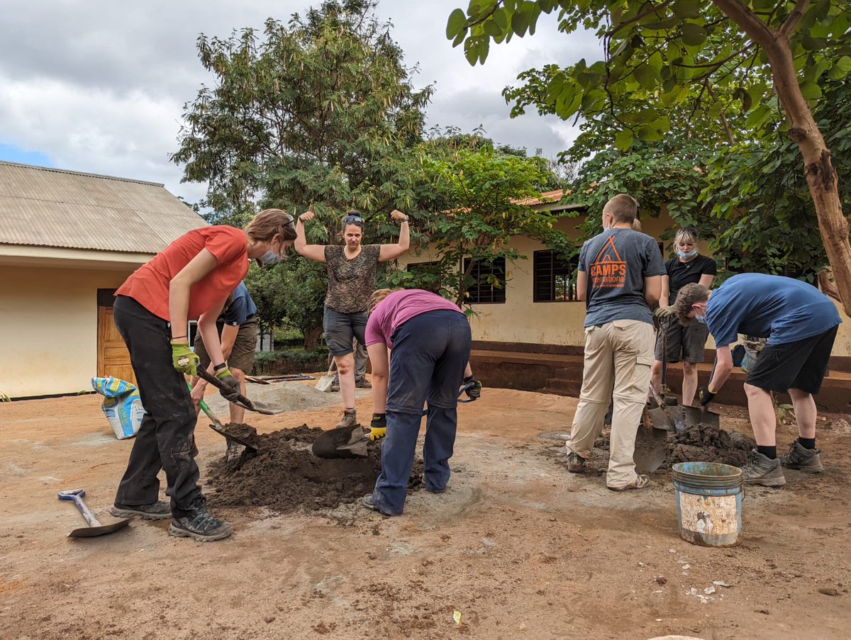 camptanzania's tweet photo. Classroom floor refurbishment, great progress and weldone #teammbuni #CampsEffect #DosomethingAmazing @campkenya @CampsInt https://t.co/8nKSPKAty3